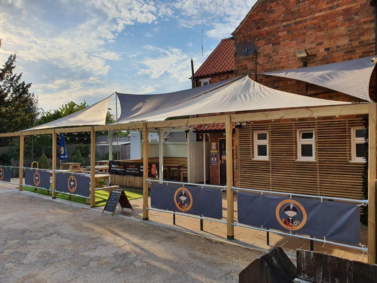 Newark upon Trent The Lord Nelson Inn מראה חיצוני תמונה