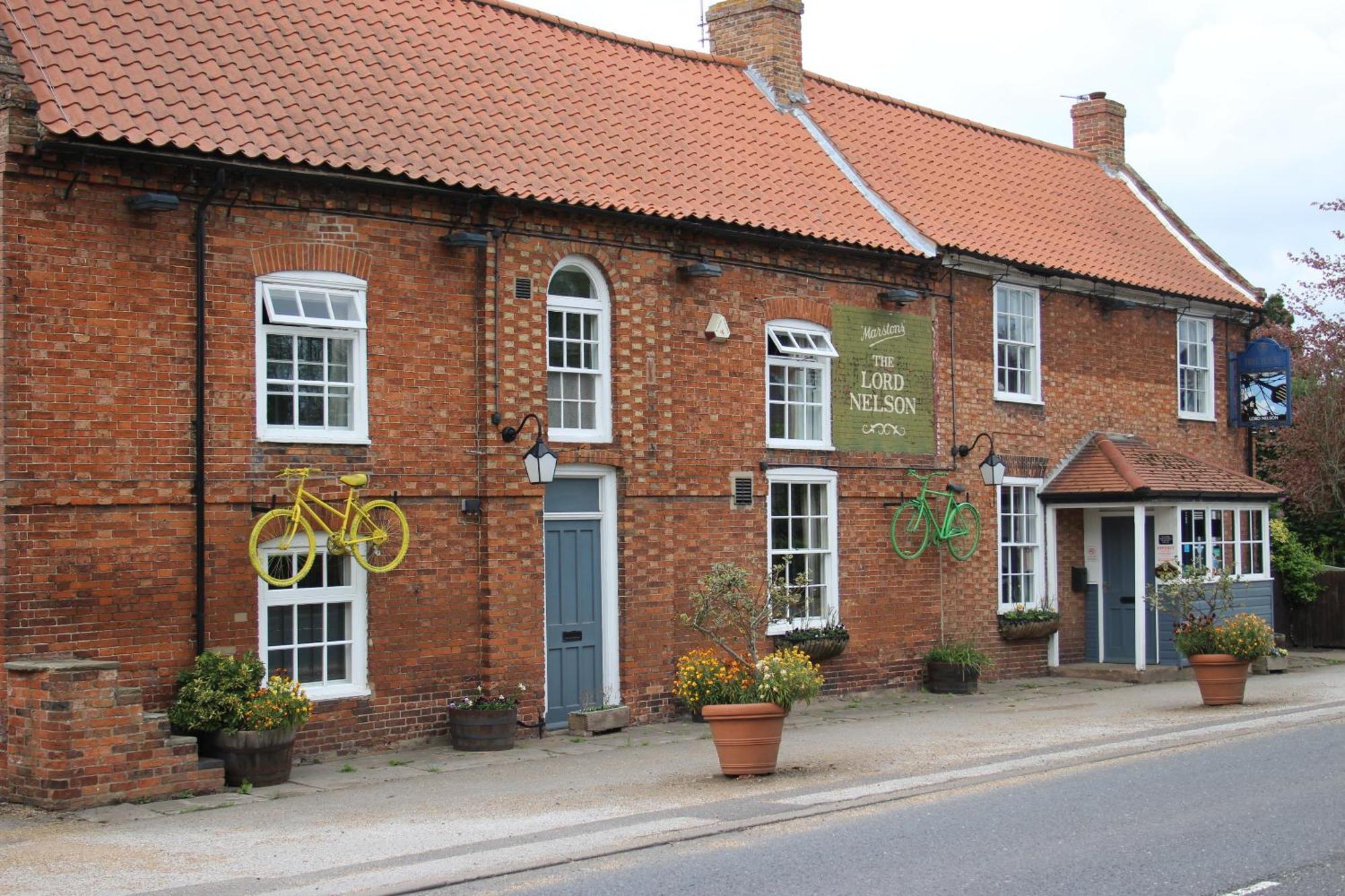 Newark upon Trent The Lord Nelson Inn מראה חיצוני תמונה