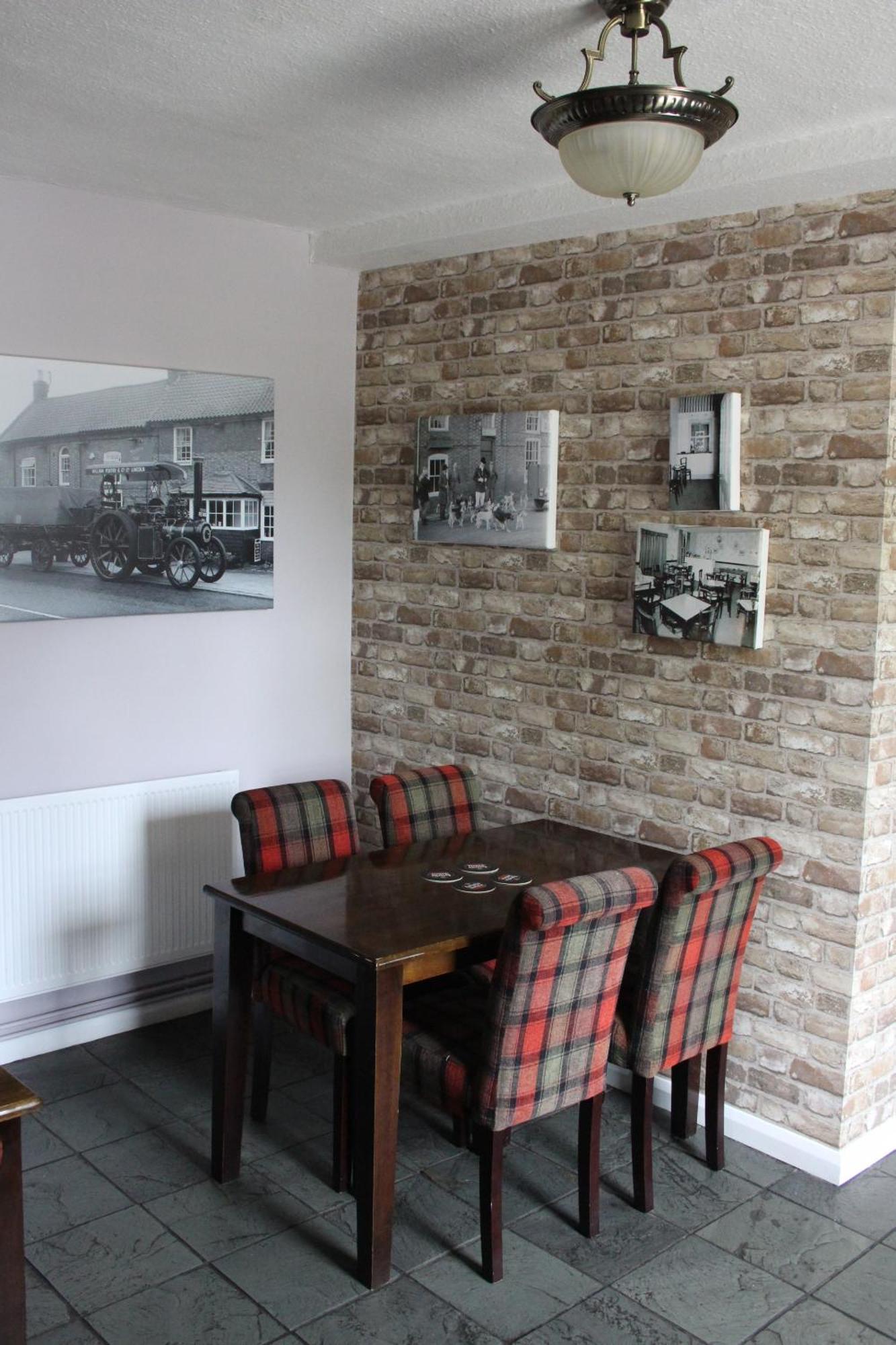 Newark upon Trent The Lord Nelson Inn מראה חיצוני תמונה